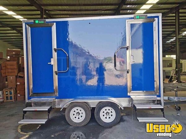 2024 Mobile Bathroom Trailer Restroom / Bathroom Trailer New York for Sale