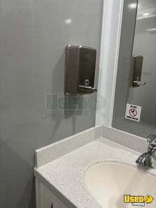 2024 Oi-3 3 Station Restroom / Bathroom Trailer Exterior Lighting Washington for Sale