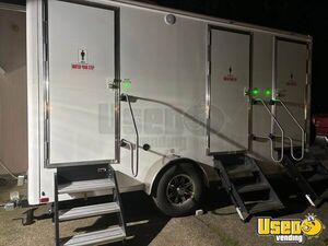 2024 Oi-3 3 Station Restroom / Bathroom Trailer Spare Tire Washington for Sale