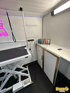 2024 Pet Grooming Trailer Pet Care / Veterinary Truck Insulated Walls Texas for Sale