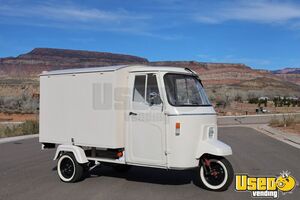 2024 Piaggio Ape Coffee & Beverage Truck Exterior Lighting Utah for Sale