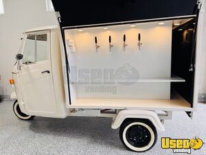 2024 Piaggio Ape Coffee & Beverage Truck Utah for Sale