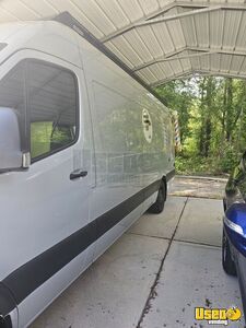 2024 Mercedes-Benz Sprinter Mobile Barber Shop Mobile Salon Van for Sale in North Carolina!