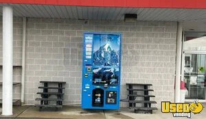 2024 Everest Ice Summit Pro Bagged Ice and Water Vending Machine For Sale in Pennsylvania!