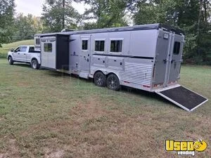 2024 Sv8313b.s 3-horse Lq Trailer Slide-outs Tennessee for Sale