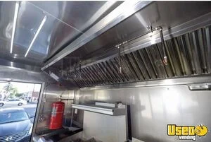 2024 Tandem Axle Food Trailer Kitchen Food Trailer Exhaust Hood Pennsylvania for Sale