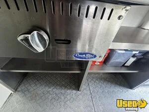 2024 Ud-ft Food Trailer Kitchen Food Trailer Diamond Plated Aluminum Flooring Connecticut for Sale