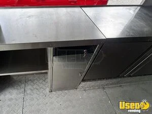 2024 Ud-ft Food Trailer Kitchen Food Trailer Shore Power Cord Connecticut for Sale