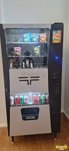 2024 Wittern FSI USI Futura Snack Drink Combo Vending Machine For Sale in California!
