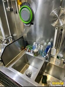 2024 Wh-s570 Kitchen Food Trailer Removable Trailer Hitch New York for Sale