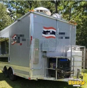 2025 14ft Base Kitchen Trailer Kitchen Food Trailer Insulated Walls Texas Gas Engine for Sale