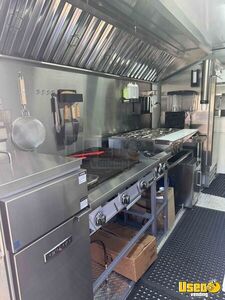 2025 16 Foot Platform Kitchen Food Trailer Diamond Plated Aluminum Flooring North Carolina for Sale