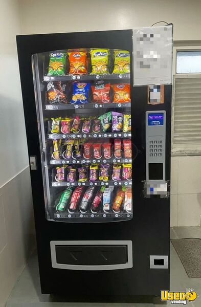 2025 2-1506-2025 Ams Snack Machine California for Sale