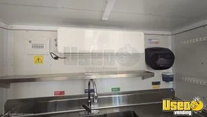 2025 2025 Kitchen Food Trailer Stainless Steel Wall Covers Texas for Sale