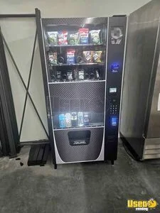 2025 Wittern FSI USI Futura R290 Snack and Cold Drink Combo Machine For Sale in Arizona!