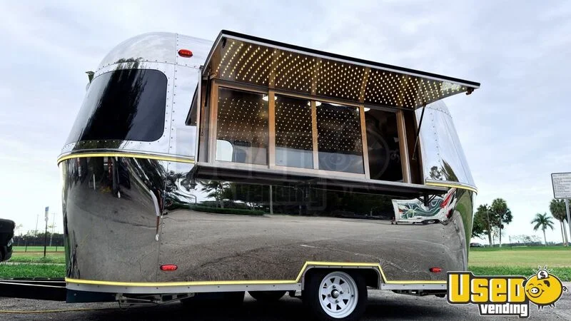 2025 Air Stream Kitchen Food Trailer Florida for Sale