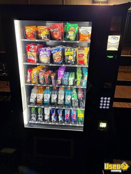 2025 Ams Combo Vending Machine Texas for Sale