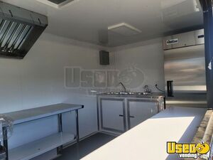 2025 Concession Kitchen Food Trailer Diamond Plated Aluminum Flooring New Jersey for Sale