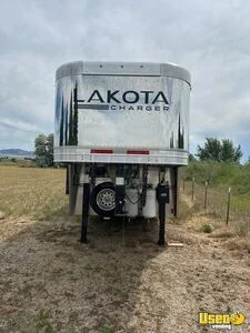 2025 Horse Trailer Stock Trailer With Living Quarters Refrigerator Idaho for Sale