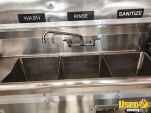 2025 Kitchen Trailer Kitchen Food Trailer Pro Fire Suppression System Florida Gas Engine for Sale