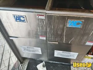 2025 Kitchen Trailer Kitchen Food Trailer Refrigerator Florida Gas Engine for Sale