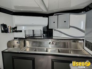2025 Kitchen Trailer Kitchen Food Trailer Shore Power Cord Maine for Sale