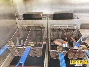 2025 Kitchen Trailer Kitchen Food Trailer Upright Freezer Florida Gas Engine for Sale
