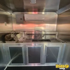 2025 Kitchen Trailer New Build Food Trailer Diamond Plated Aluminum Flooring Florida for Sale