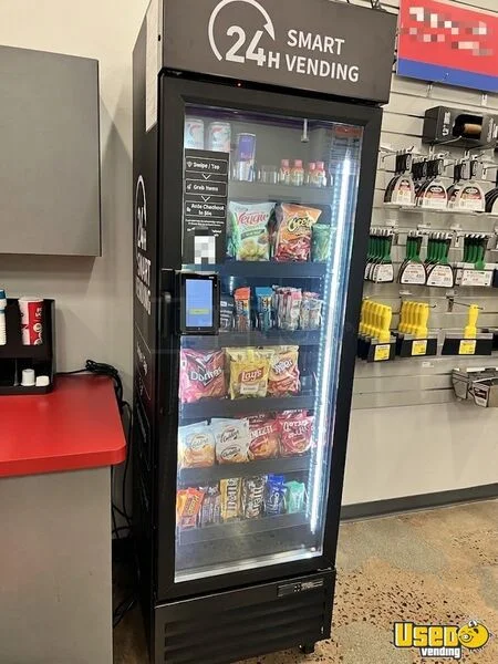 2025 Mini 360 Vending Combo Connecticut for Sale