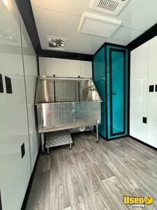 2025 Mobile Dog Grooming Trailer Pet Care / Veterinary Truck Additional 1 Texas for Sale