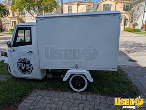 2025 Piaggio Ape Coffee & Beverage Truck Backup Camera Florida for Sale