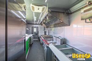 2025 Truck Kitchen Food Trailer Removable Trailer Hitch New York Gas Engine for Sale