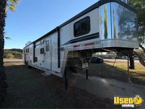 2026 3-horse Lq Trailer Kitchen Sinks California for Sale