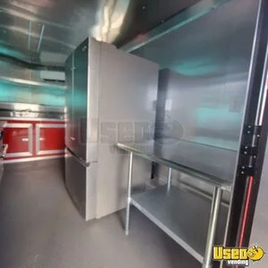 2026 8.5x22 8ft Porch Kitchen Food Trailer Refrigerator Florida for Sale