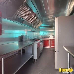 2026 8.5x22 8ft Porch Kitchen Food Trailer Stovetop Florida for Sale