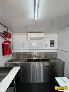 2026 8.5x22 Kitchen Food Trailer Diamond Plated Aluminum Flooring Texas for Sale