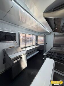 2026 8.5x22 Kitchen Food Trailer Refrigerator Texas for Sale