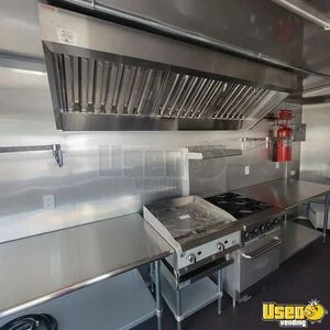 2026 8.5x24 Porch Kitchen Food Trailer Oven Florida for Sale