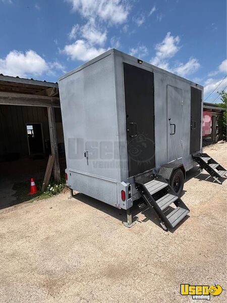 2026 Bathroom Trailer Restroom / Bathroom Trailer Texas for Sale