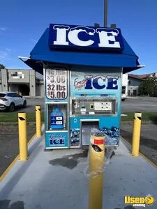 2026  Kooler Ice IM1500 Ice Bagged Ice Vending Machine For Sale in Tennessee!