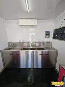 2026 New Build Food Trailer Bathroom Texas for Sale