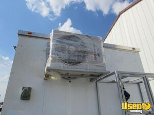 2026 Remoloques Kitchen Food Trailer Diamond Plated Aluminum Flooring Ohio for Sale