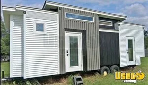 NEW - 2026 30' Tiny House on Wheels with Bathroom Mobile Home Unit for Sale in Texas!