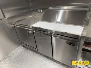 2026 Workhorse Kitchen Food Trailer Diamond Plated Aluminum Flooring California for Sale
