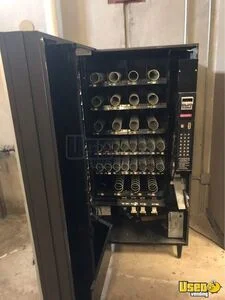 2097 Usi Snack Machine 2 Texas for Sale