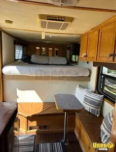 3 Horse Living Quarters 3-horse Lq Trailer 8 Tennessee for Sale
