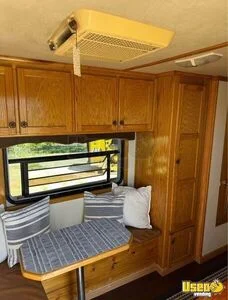 3 Horse Living Quarters 3-horse Lq Trailer Television Tennessee for Sale