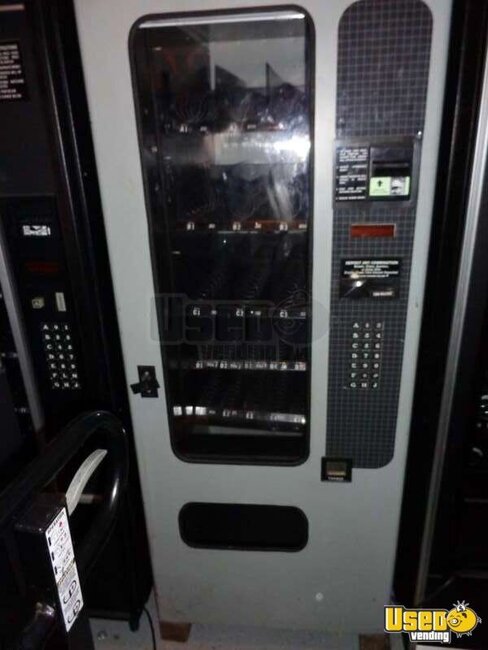 3039 3039 Soda Vending Machines Minnesota for Sale