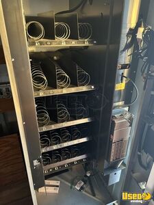 3039 Other Snack Vending Machine 5 New Mexico for Sale