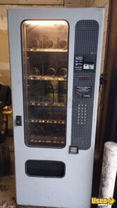 3039 Usi Snack Machine Ohio for Sale